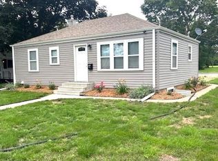 1406 Broadway St, Emmetsburg, IA 50536