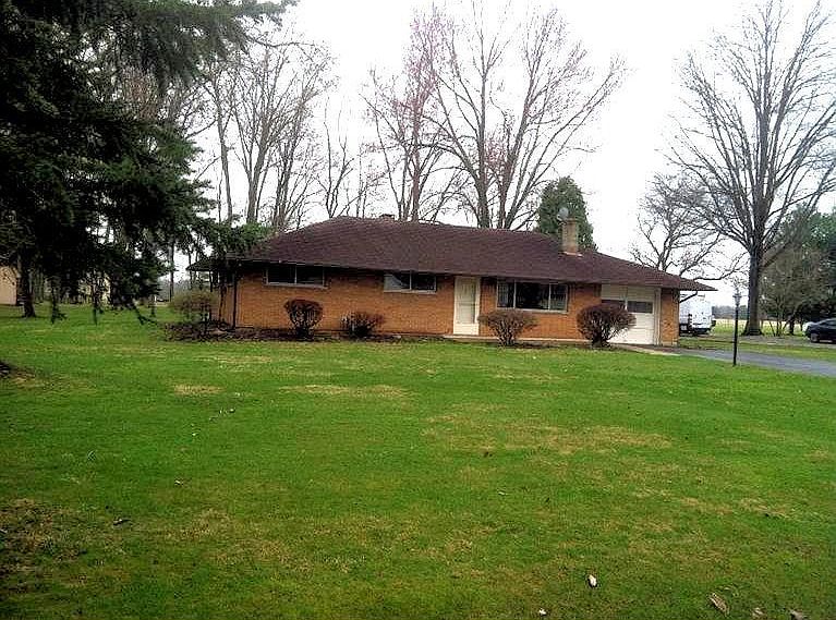 1st image of 1852 Hillcrest Ave