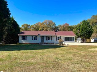 511 Seay Rd, Boiling Springs, SC 29316