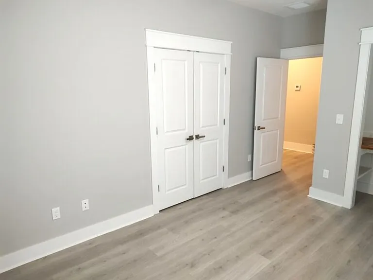 4088 Biltmore Ave — Photo 35