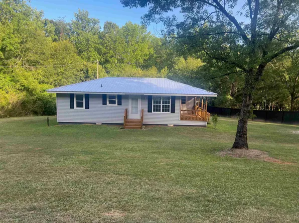 670 River Dr, Spartanburg, SC 29307