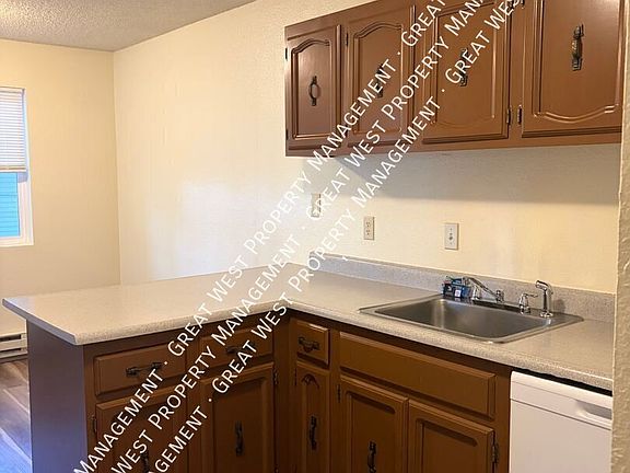 4th image of 7537 44th St W APT 1