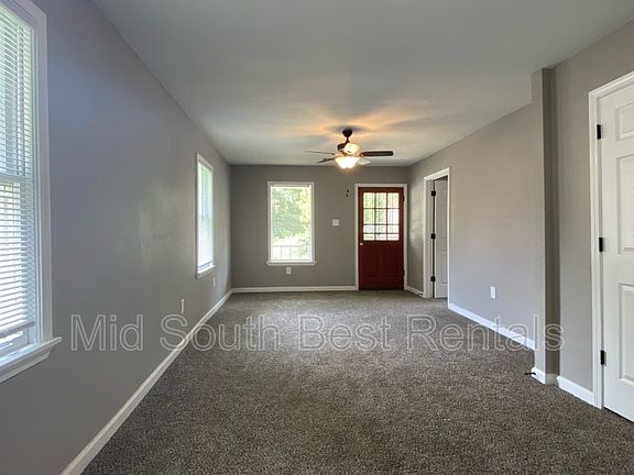 2nd image of 1906 Farrington St