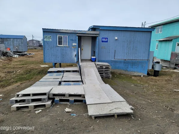7612 Saya St, Barrow, AK 99723