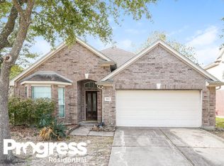 18603 Woodbreeze Dr, Humble, TX 77346