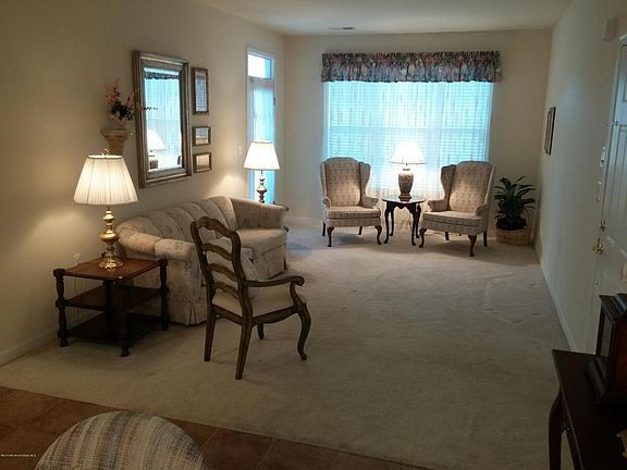 5th image of 129 Sophee Ln #1000