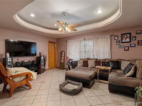5th image of 2616 Oriole Ave