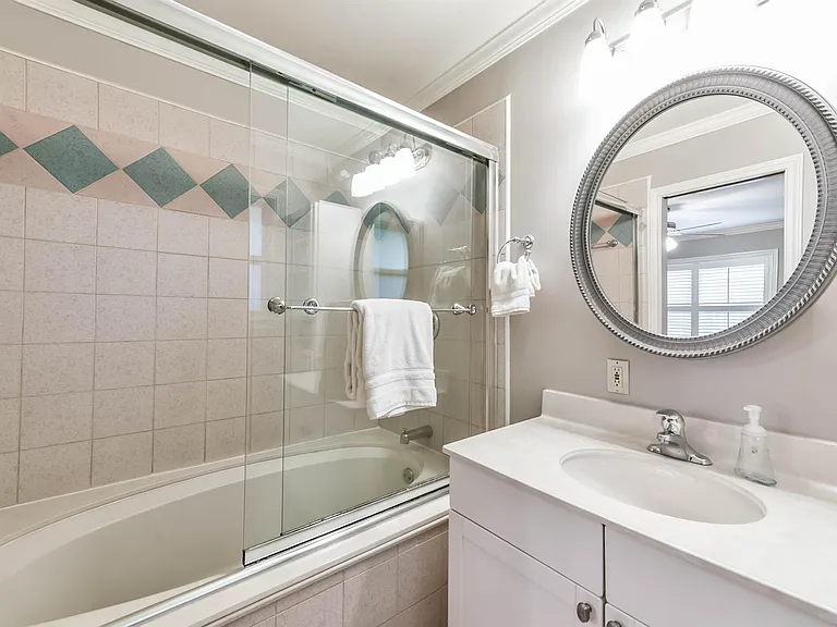 906 Bay Oaks Rd — Photo 19