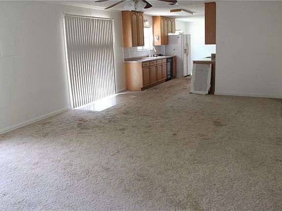 3rd image of 5020 Ira St