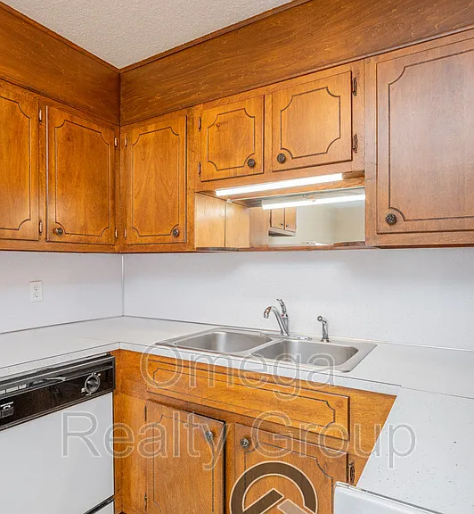 1807 Gamble Ave #8 — Photo 16