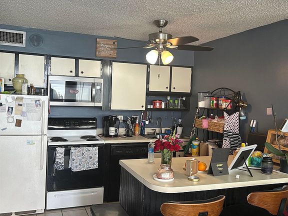 4th image of 1210 N Waccamaw Dr. #1206