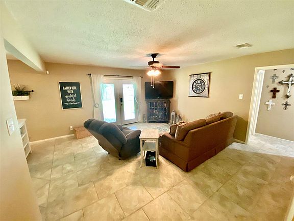 4th image of 5008 Lawndale Ave