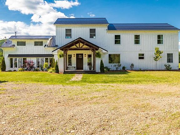 4th image of 562 Old Garland Rd