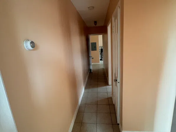 8615 Flower Ave APT 4, Takoma Park, MD 20912