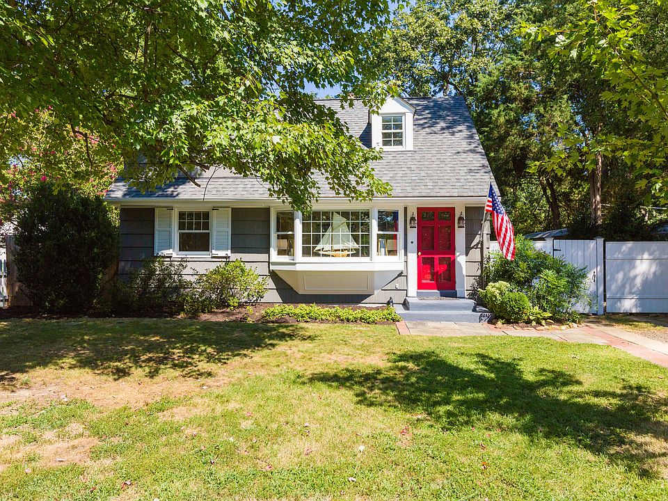 1st image of 2210 Harvard Dr