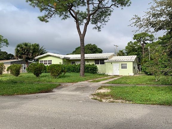 2nd image of 171 Florida Ave