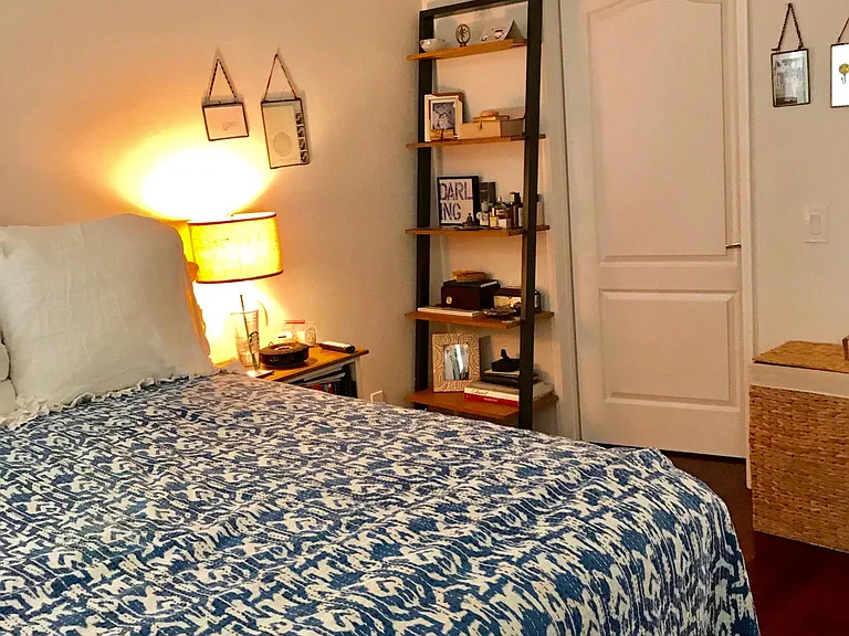 8349 Blackburn Ave #302 — Photo 283