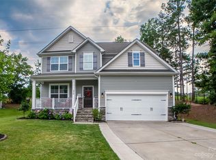 270 Hydrangea Dr, Lake Wylie, SC 29710