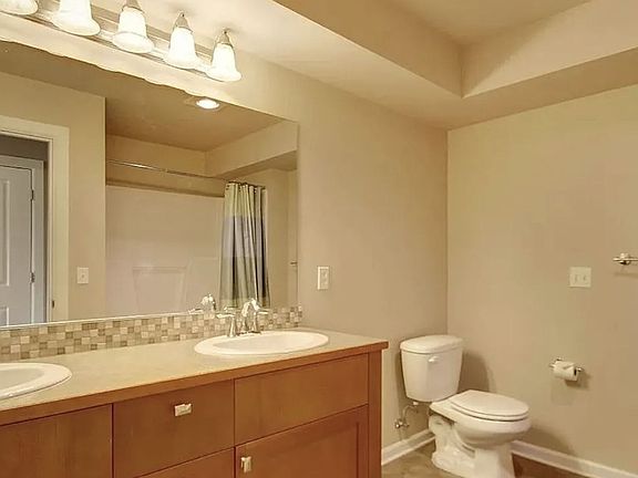 5th image of 1400 N 80th St APT 301