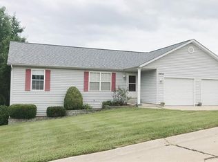 1938 Meriwether Dr, Washington, MO 63090