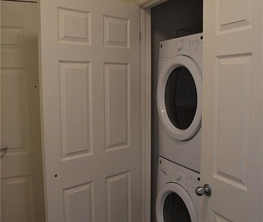 4th image of 2420 Baronwood Dr #32-02