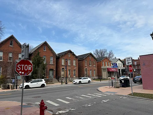 151 Allen St Photo 1