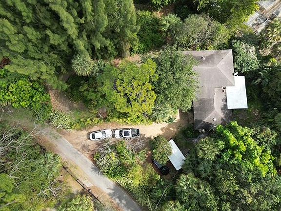 2nd image of 6131 Gun Club Road
