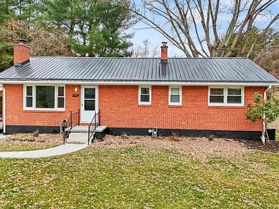 4th image of 1004 Dundee Dr