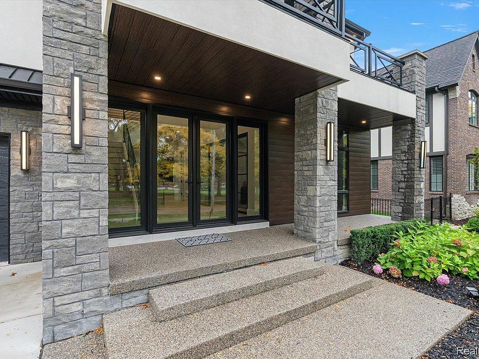 1541 Shipman Blvd, photo 6