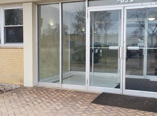 7929 W Grand Ave APT 101, Elmwood Park, IL