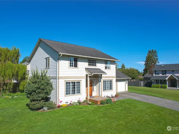 12090 Saint Andrews Court, Burlington, WA 98233