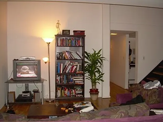 Rented by City Connections Realty | media 36