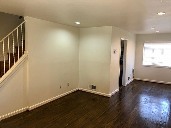 4th image of 5642 Fenwick Dr