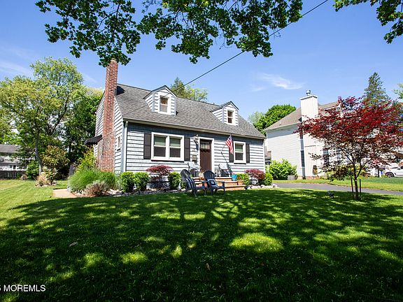 2nd image of 15 Sickles Place