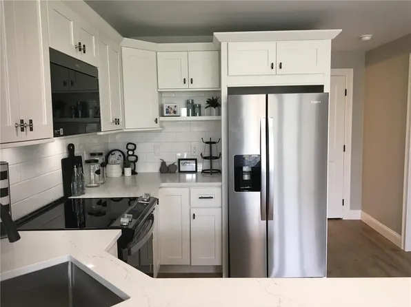 17 Graniteville Rd #17, Harrisville, RI 02830