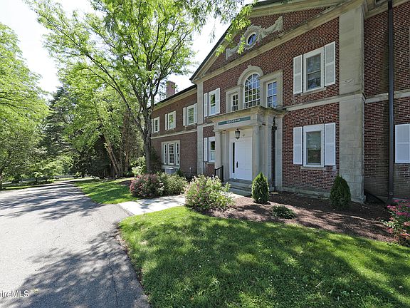 2nd image of 200 Old Stockbridge Rd #Va-6