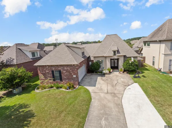 11411 Pleasant Knoll Dr, Denham Springs, LA 70726