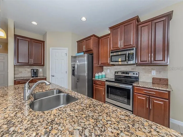 184 Explorer Dr — Photo 14