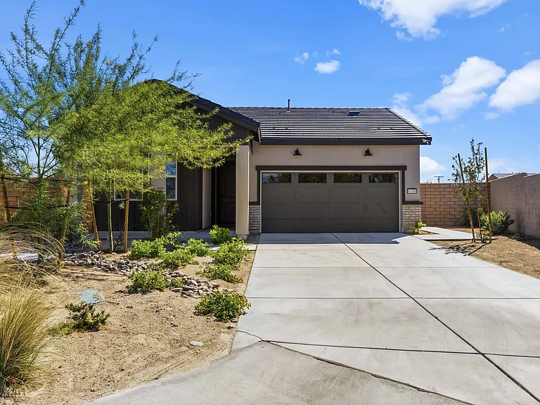 84506 Malora Ct — Photo 10