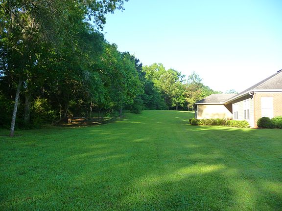 5th image of 2239 Upland Way