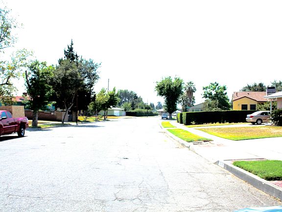 2nd image of 1679 Crestview Ave