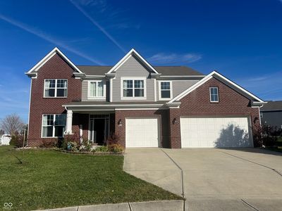2215 Dorothea Ct, Greenwood, IN, 46143