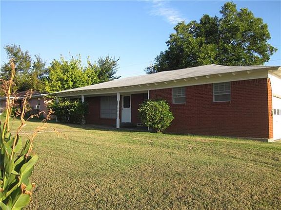 2nd image of 2310 Crestridge