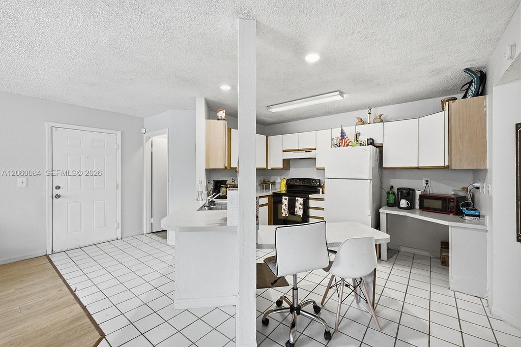 4045 W McNab Rd APT G110, photo 8