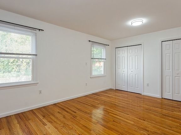 2nd image of 239 Palisade Ave #2