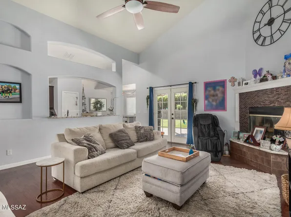 10146 E Axe Handle Ct, Tucson, AZ 85748