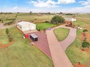10549 N 2000 Rd, Elk City, OK 73644