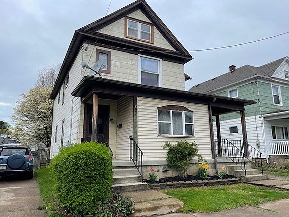 2nd image of 626-628 W 22nd St