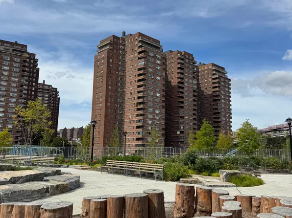 477 Fdr Drive image 15 of 19