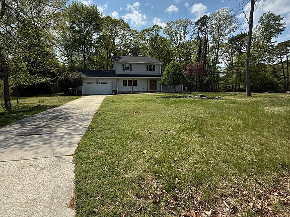 3rd image of 192 Hickory Point Rd